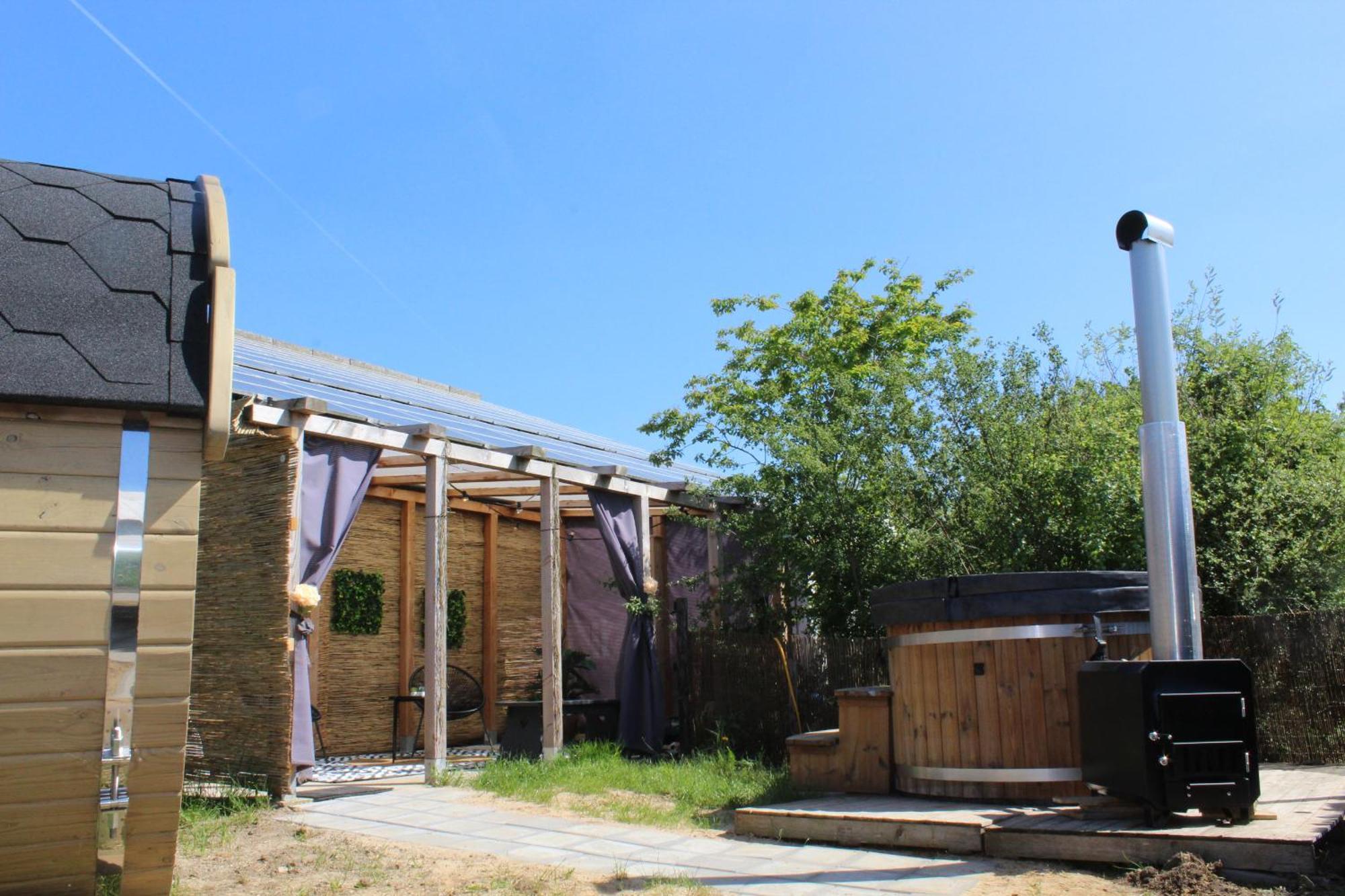 Boerderij Camping Nixhoeve Genderen Exterior foto